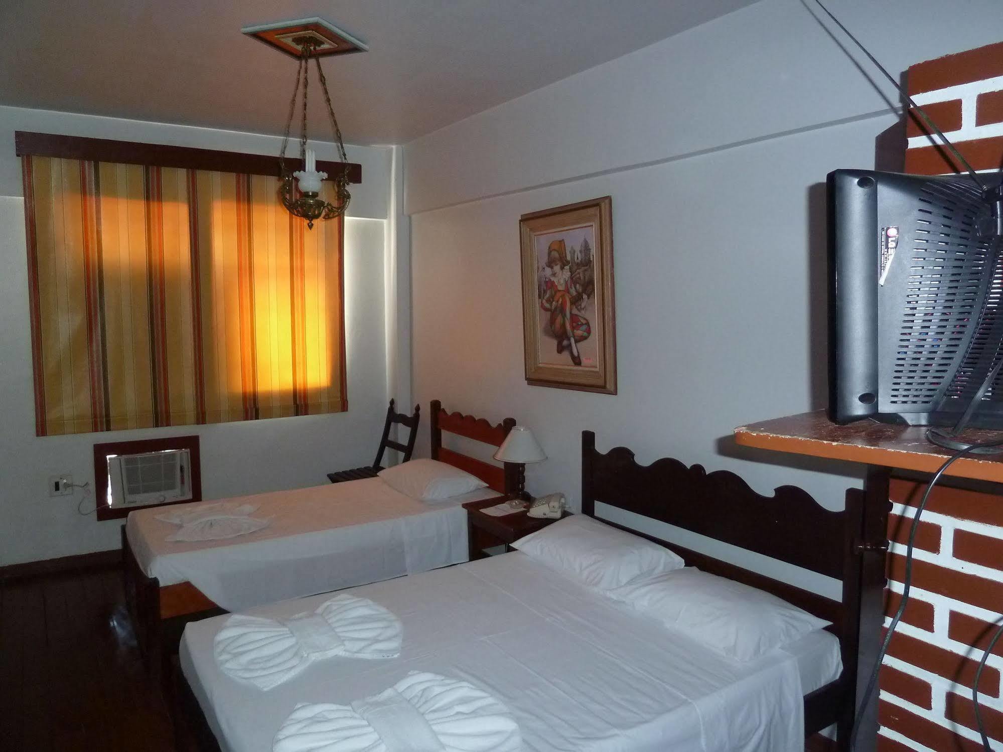 Villa Romana Hotel Salvador Buitenkant foto